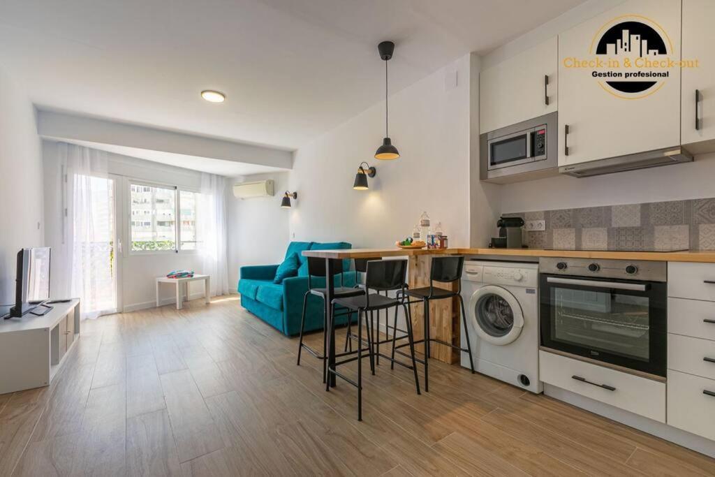 Apartamento El Solaire Centro Торемолинос Екстериор снимка